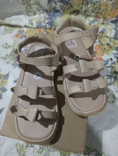 Sandália infantil couro Tam.26