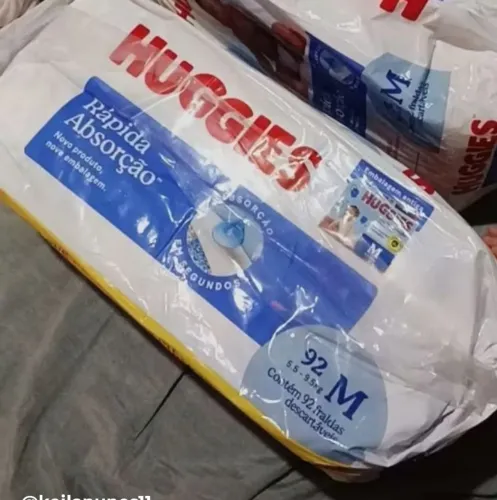 Fralda Huggies M