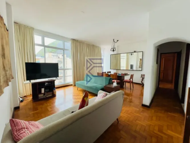 Cobertura de luxo à venda em Copacabana, Rio de Janeiro - 2 quartos, 1 suíte, 4 salas, 4 b