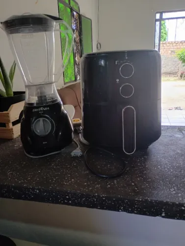 Air frier, liquidificador