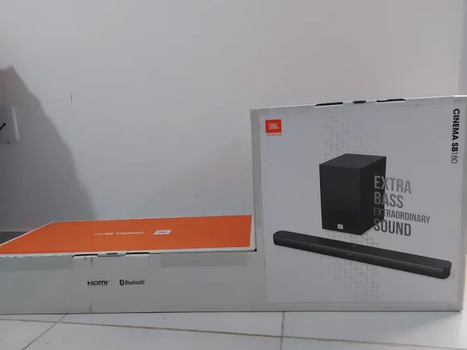 Soundbar com subwoofer JBL
