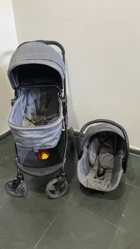 Moisés e bebê conforto