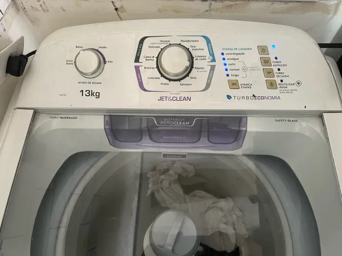 Máquina de Lavar 13 KG Eletrolux