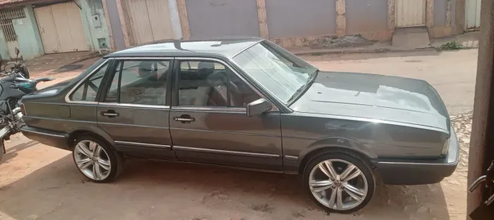 Volkswagen Santana Glsi / GLS 1.8/ 2.0 (álcool) 1989