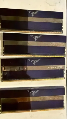 MEMÓRIA DDR4 TEAMGROUP XTREEM 32GB 4000MHz