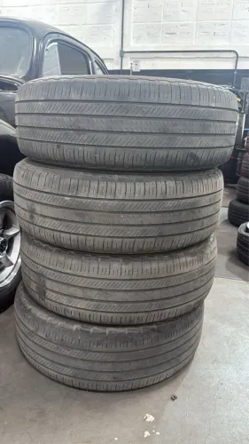 Pneus 235 60R18 Michelin