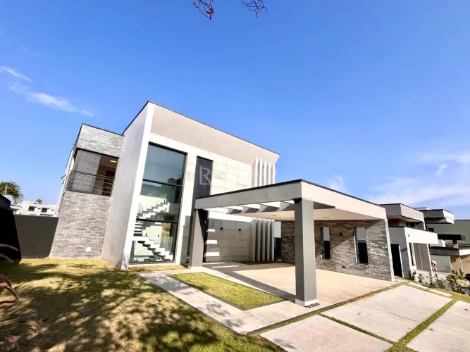 Casa de Condomínio em Urbanova - São José dos Campos