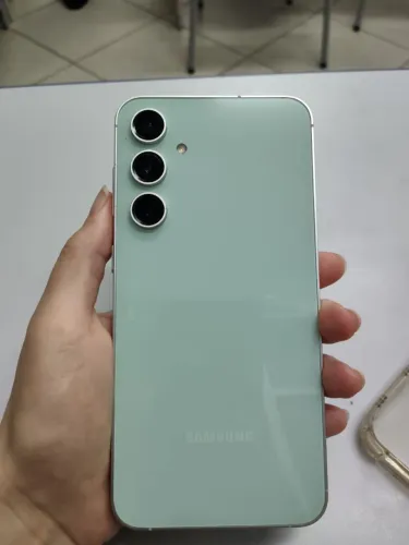 Vendo Celular Samsung S 23 fe