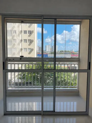 Porta de correr para varanda 2,00 × 2,00 m - Alumínio e vidro temperado
