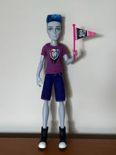 Monster high sloman (slomo, slow-mo)