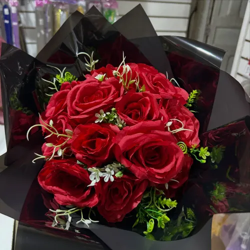Buquê de flores artificiais 