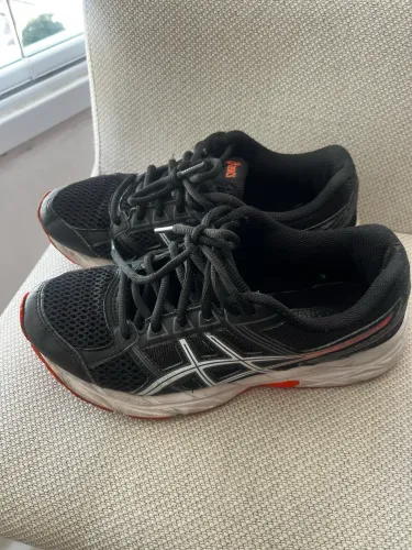 Tênis asics