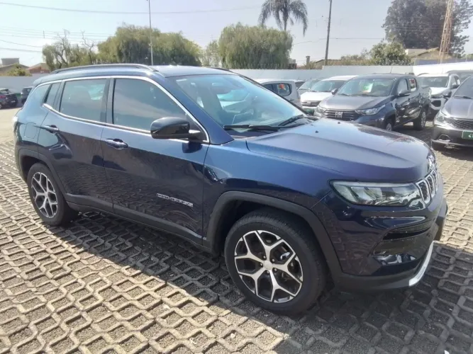 Jeep Compass Long. T270 1.3 TB 4X2 Flex AUT 2025