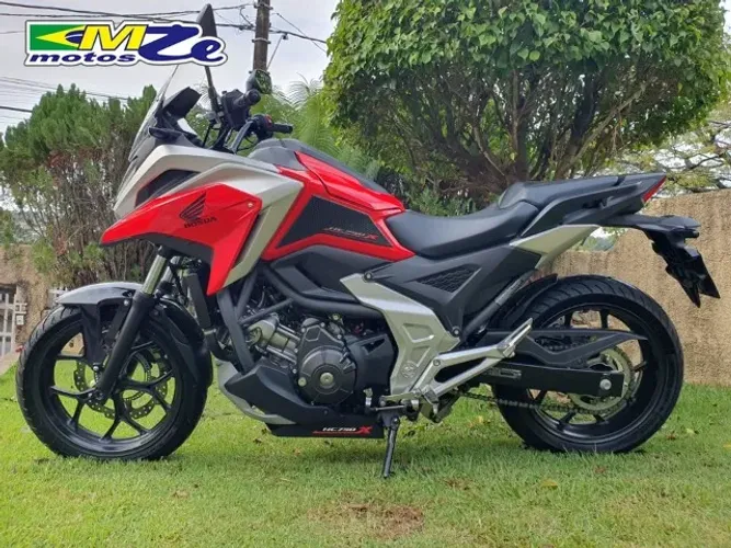 HONDA NC 750 X ABS 2022 VERMELHA COM 19.000 KM