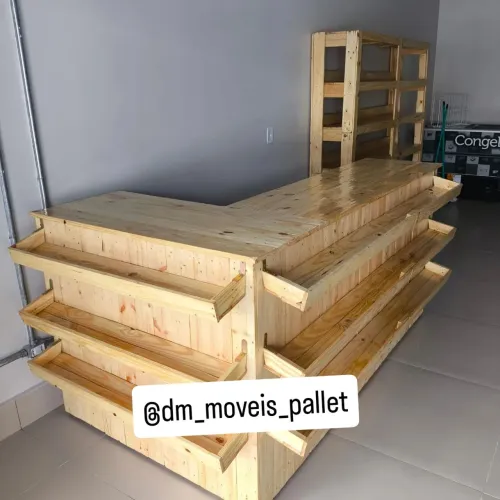 Balcão caixa de pallet rústico 