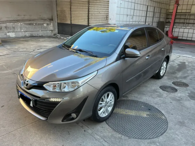 Toyota Yaris XL Sedan 1.5 Flex 16V 4P Aut. 2019