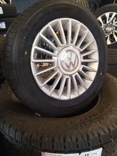 Rodas UP Aro 14 Originais+ Pneus Novos