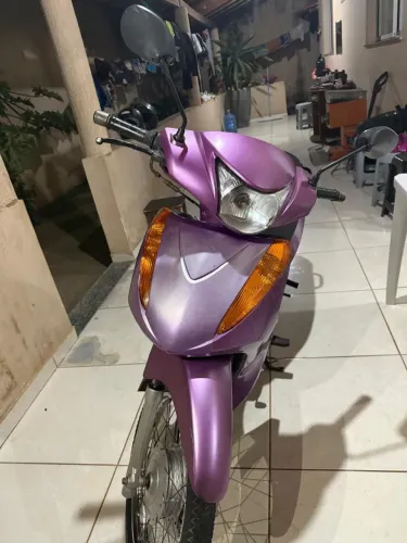 Vendo Honda Biz 2012/2013, valor 9.800,00? passando abaixo da tabela !