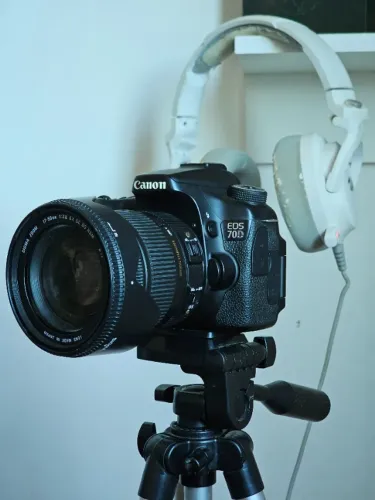 ? Canon 70D + kit completo