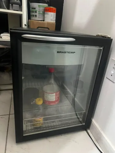 Frigobar Brastemp