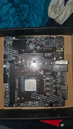 Kit Ryzen 5 5600GT + A520M + 32GB DDR4 3200 |