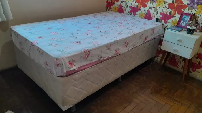 CAMA VIÚVO: SEMINOVA