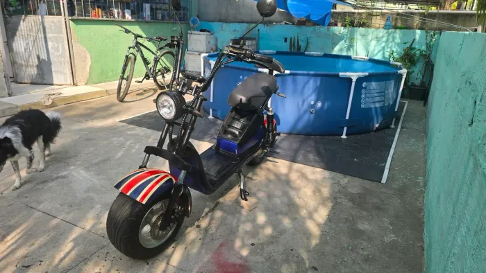 Scooter elétrica MC20 2000w
