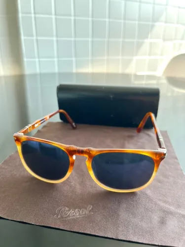 ÓCULOS PERSOL 3113-S R$675 NEGOCIÁVEL