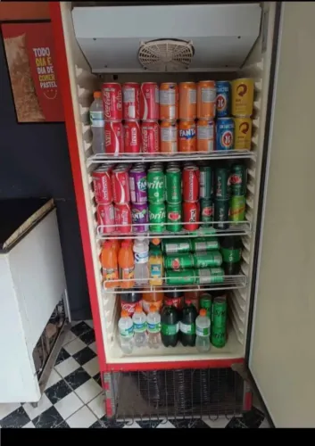 Cervejeira 220v funcionando perfeitamente .Passo cartão com juros da maquininha 