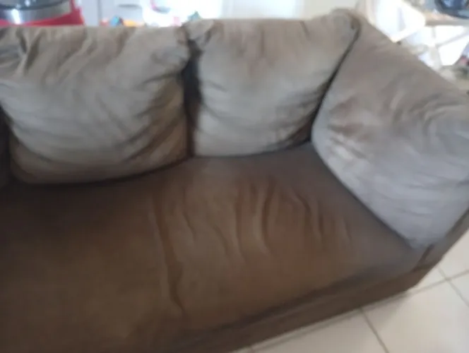 SOFÁ 3 LUGARES