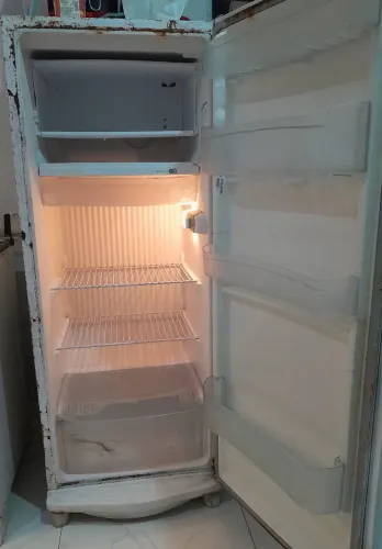 Geladeira usada