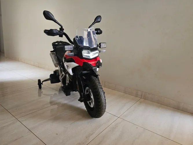 BMW F850 GS Elétrica Infantil - Sem detalhes - Apenas R$ 1.000