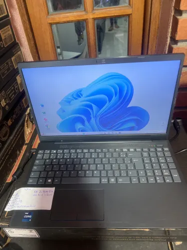 Vaio i5 10g8RAM 256ssd tela 15
