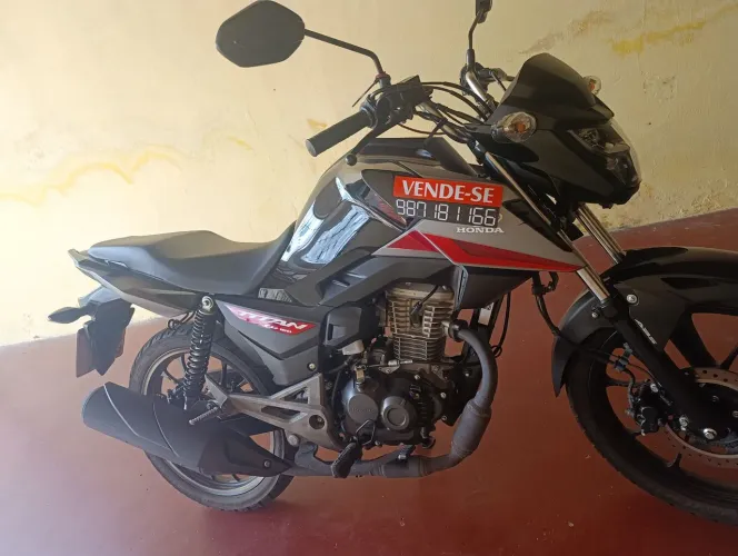 Titan 160, 2026, emplacada (garantia da Honda)