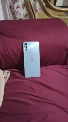 Cerlula moto e 32 pra vender 650