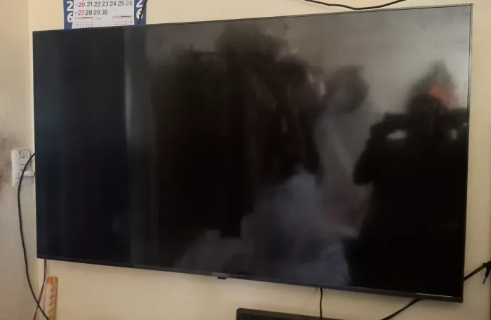 Tv LG com defeito no cabo flat