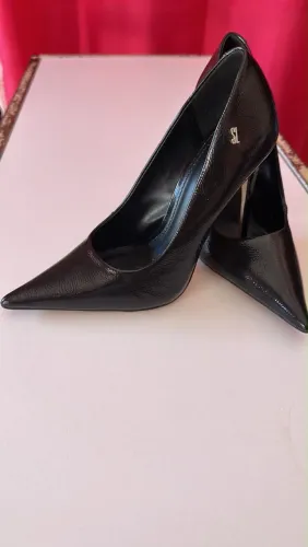 scarpin Preto bico fino