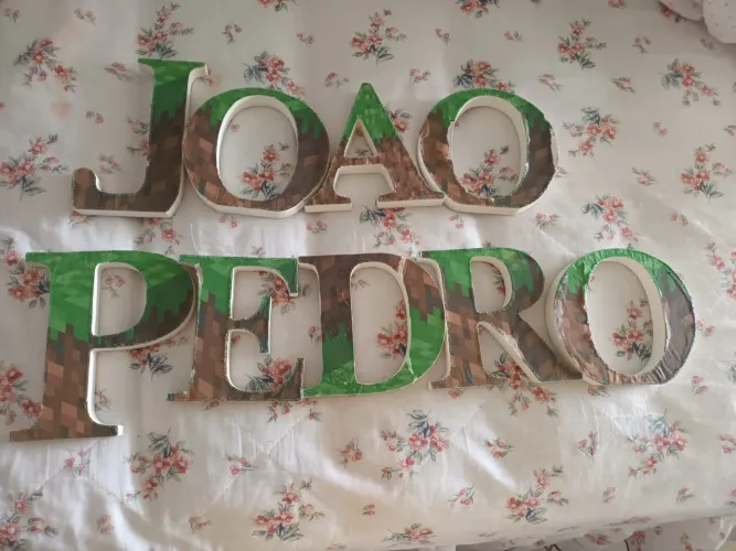 Letras em MDF