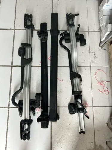 (2) Suporte e Rack Thule bike bicicleta