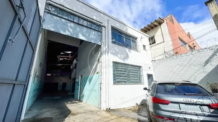 Galpão industrial à venda no Bairro Socorro