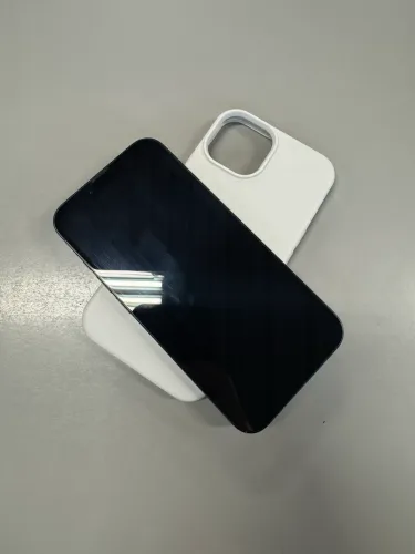 iPhone 13 256GB (87%)