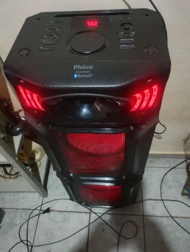 VENDO POR MIL REAIS , NÃO ACEITO TROCAS , EXCELENTE PREÇO E O PRODUTO