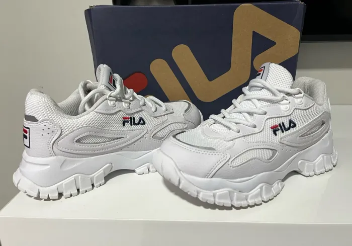 Tênis fila