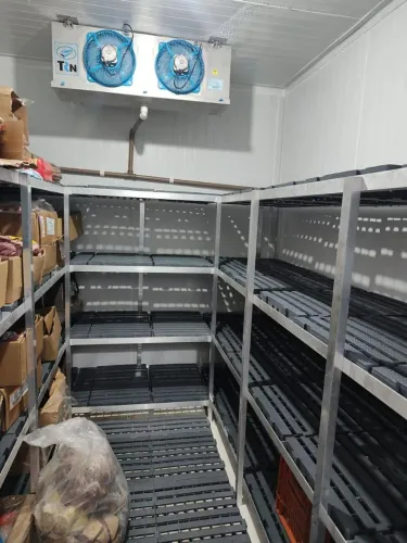 Estantes para câmara frigorífica