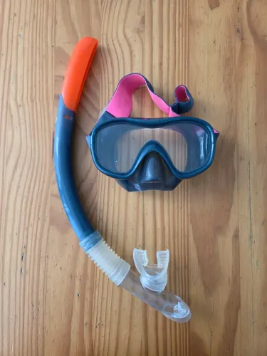 kit de mergulho infantil com máscara e snorkel com válvula 6 a 10 anos