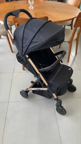 Carrinho de bebê