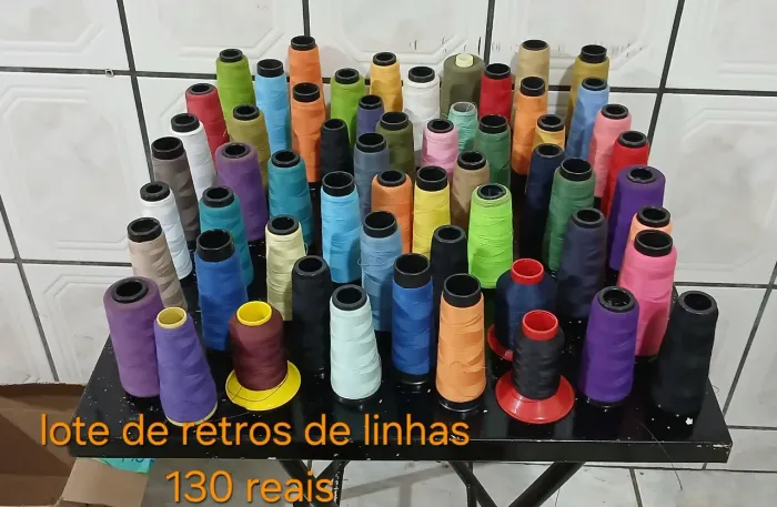 LOTE COM VÁRIOS RETROS DE LINHAS DE COSTURAR