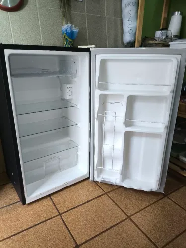 Frigobar Midea 93l