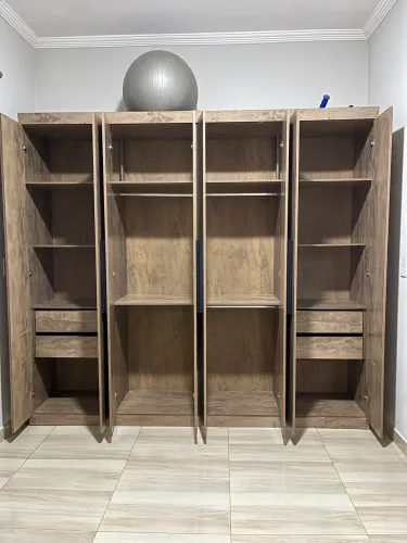 Guarda roupa