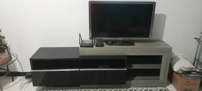 Rack grande com gaveta